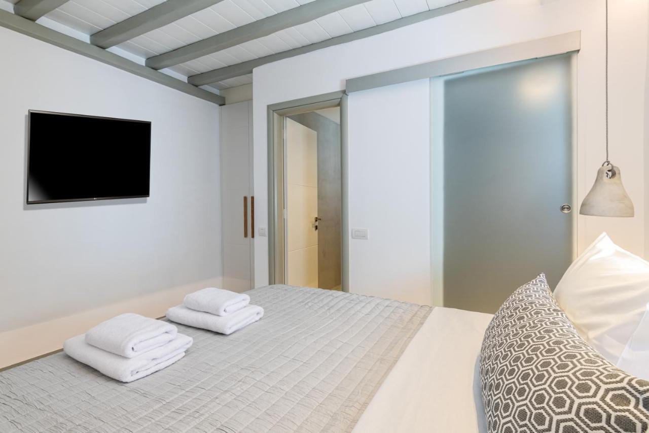 Villa In Mykonos - 6 Bedroom - 1Km From Mykonos Town - Infinity Pool - Sunset View Екстериор снимка